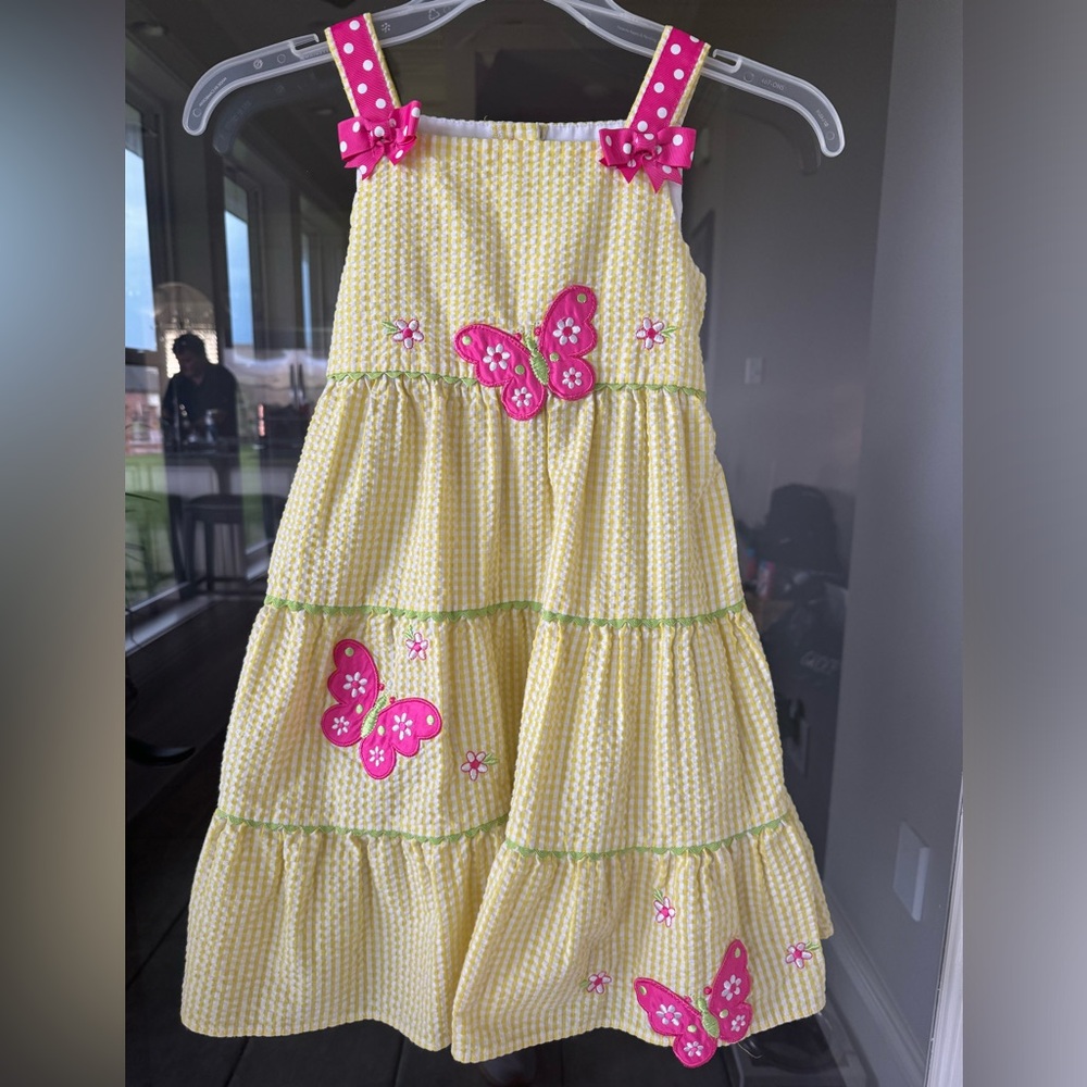 Girls yellow seersucker dress Emily Rose size 6